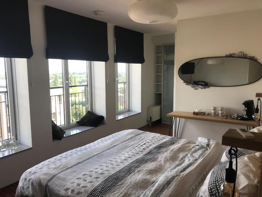B&B de boomhut Rotterdam Buitenkant foto