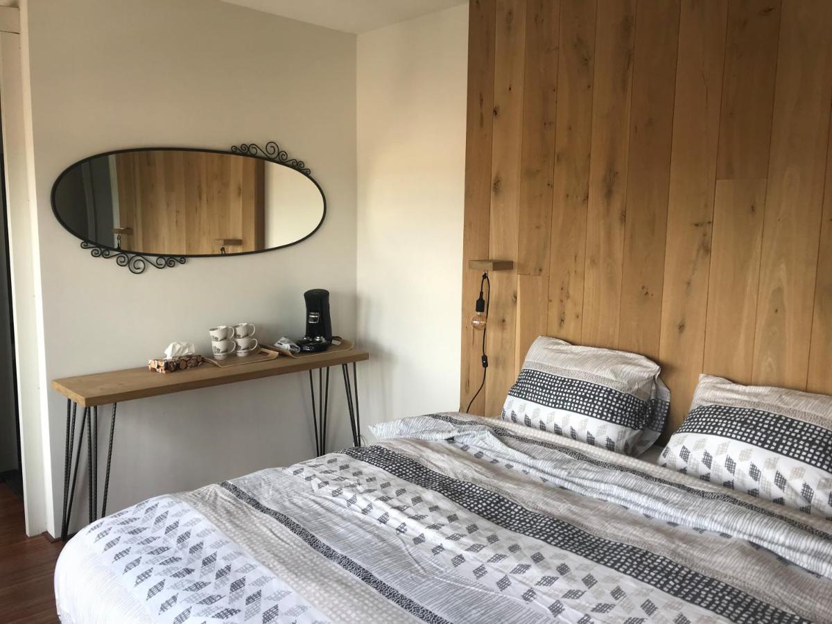 B&B de boomhut Rotterdam Buitenkant foto